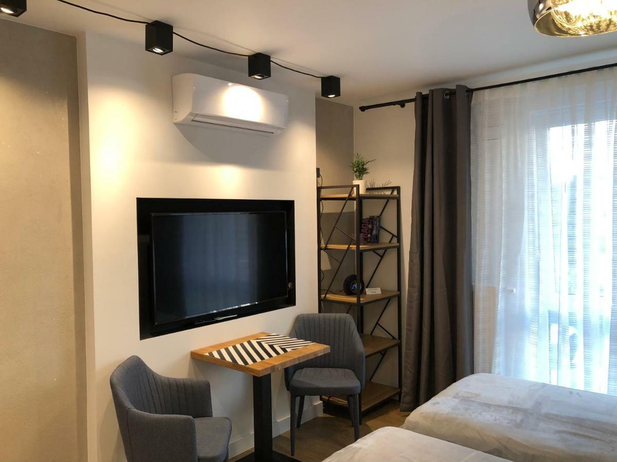 Like At Home Varsovie Extérieur photo